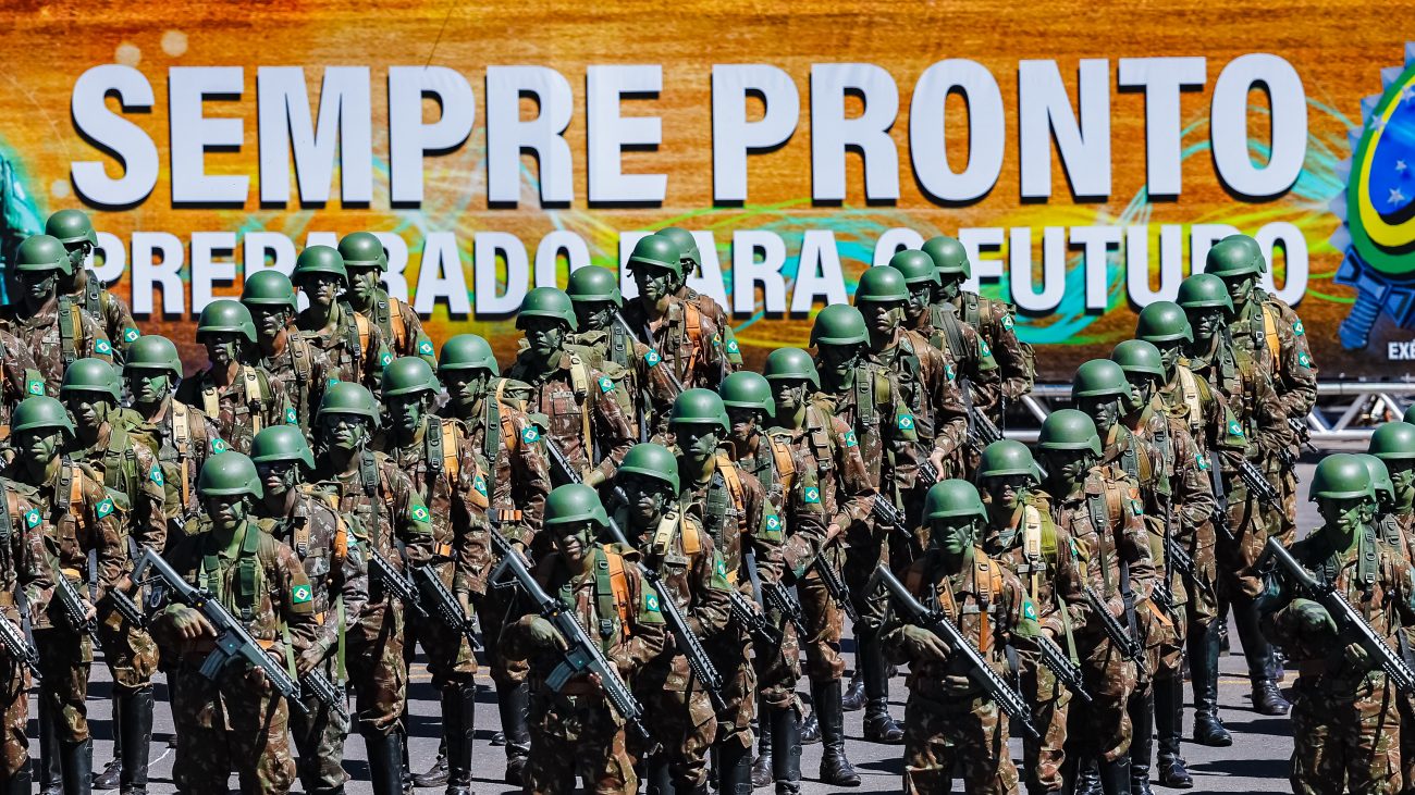 Forças Armadas poderão atuar no combate ao terrorismo e crime organizado nas fronteiras do Brasil