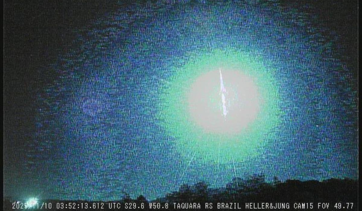 Segundo observatório, queda de meteoro ocorreu sobre a divisa do RS e SC ao norteFoto: Observatório Heller & Yung/Record Guaíba/ND Mais