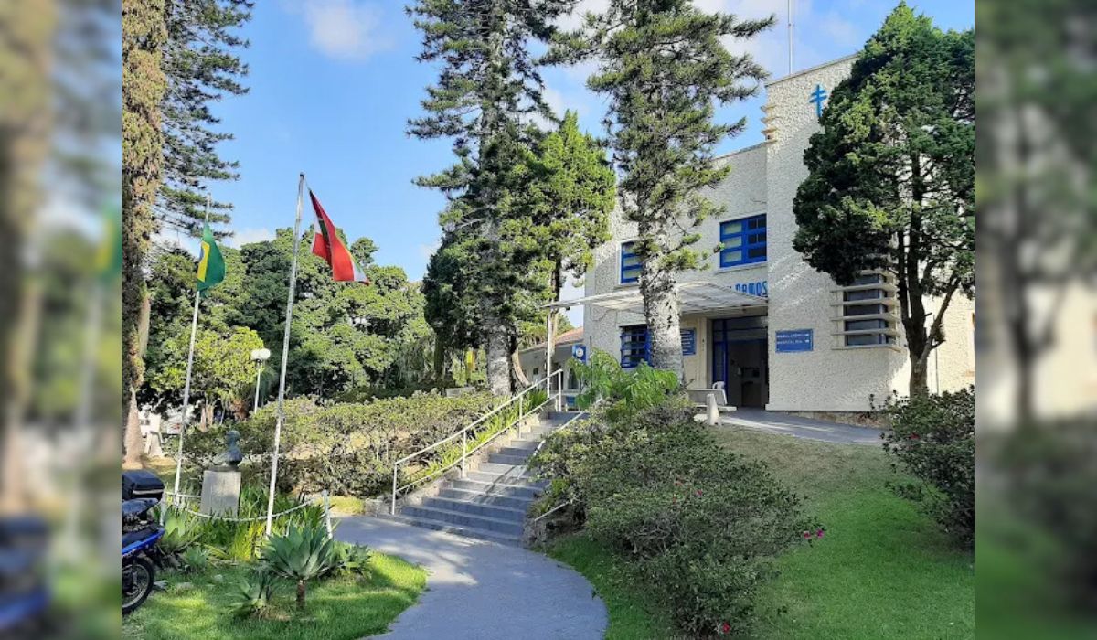 Fachada do Hospital Nereu Ramos, que tem a melhor UTI do Brasil