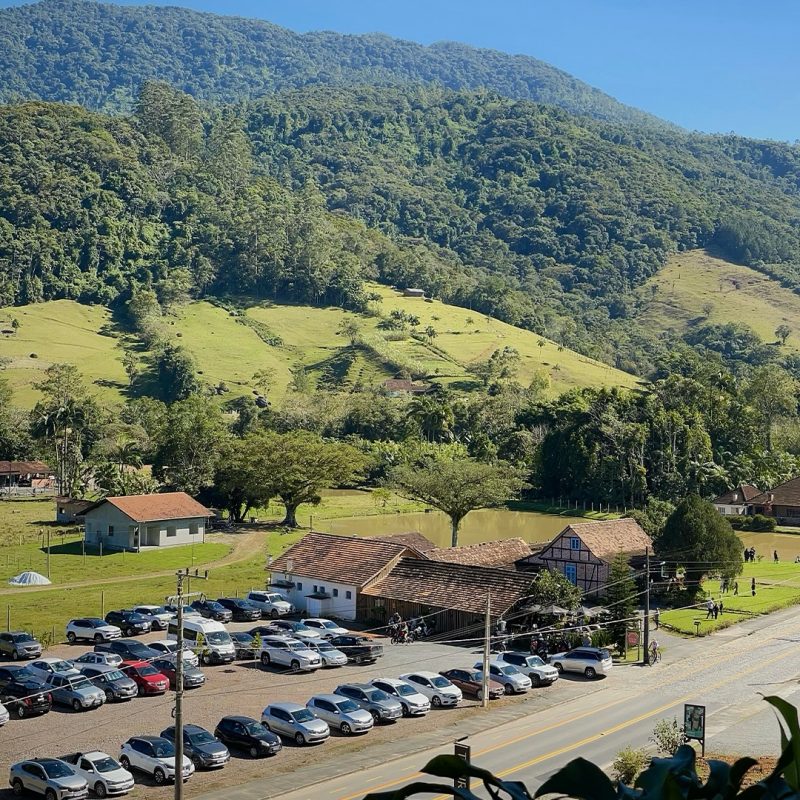 Rancho Lemke serve pratos caseiros na Rota do Enxaimel, em Pomerode - Restaurante Rancho Lemke/@restauranterancholemke/Instagram
