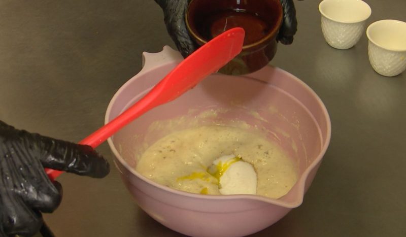 Textura leve e úmida faz panetone salgado lembrar pão artesanal recheado - Reprodução/Flavio Armanini/NDTV Record/ND Mais