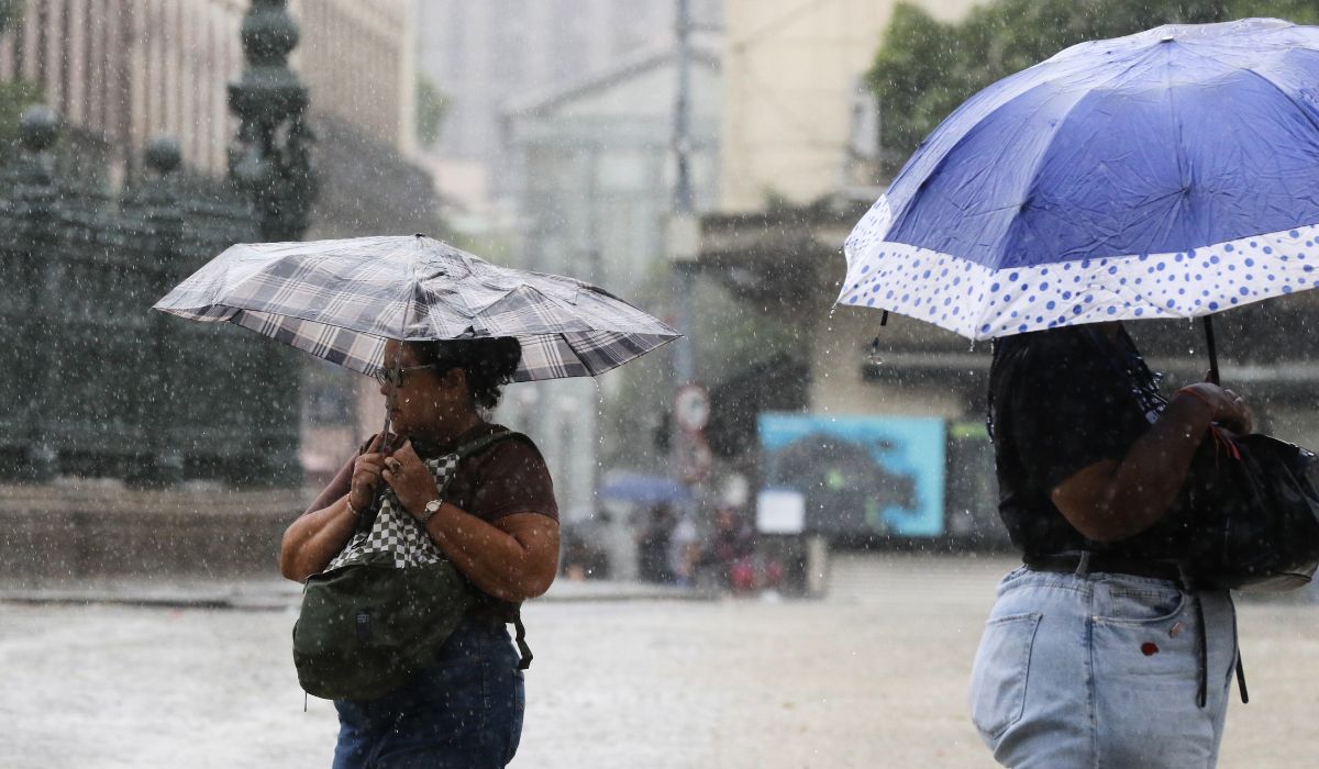 Mapa de alerta: ciclone avança, pode levar chuva de 160 mm e causar transtornos em vários estados contioutra.com - Mapa de alerta: ciclone avança, pode levar chuva de 160 mm e causar transtornos em vários estados