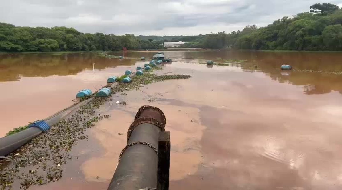 O Lajeado São José foi contaminado com óleo. Uma investigação determinará a origem do produto; abastecimento de água em Chapecó será normalizada nas próximas 24h.Foto: Eduardo Florão/ND Mais