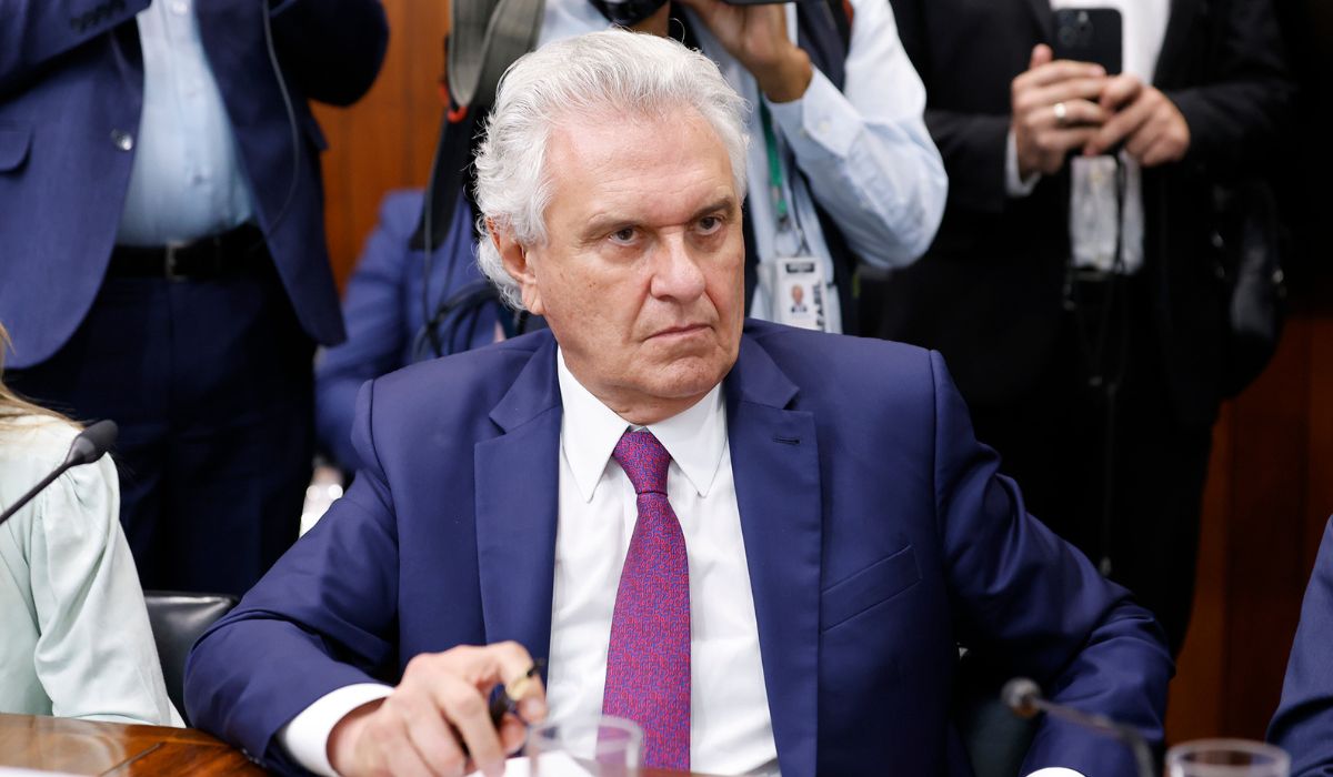 O governador de Goiás, Ronaldo Caiado (PSD), também esteve em Washington para negociar aportes para as atividades de exploração de minerais críticos no seu estado. Foto: Marina Ramos/Câmara dos Deputados/ND Mais