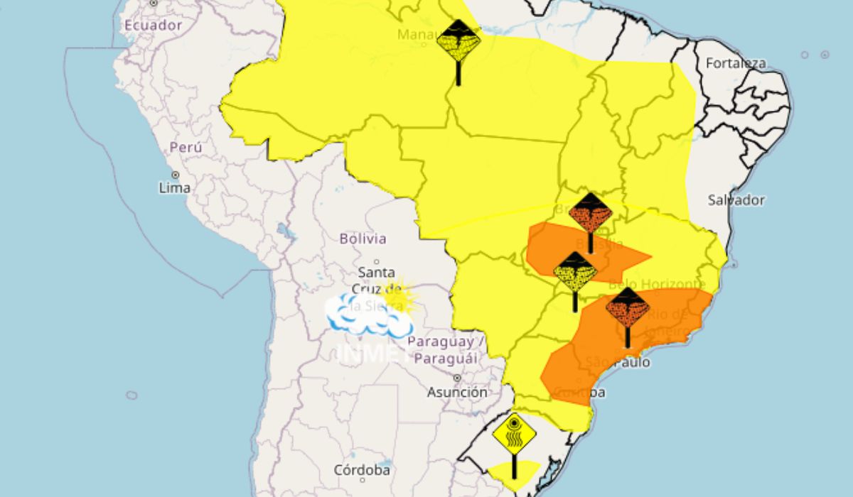 O alerta do Inmet segue válido até as 10h desta quarta-feira, com previsão de chuva de até 50 mm, ventos de até 60 kmh e possibilidade de queda de granizo.