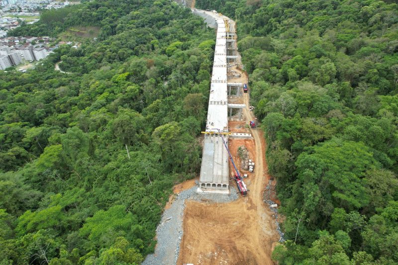 As estruturas fazem parte do Lote 2.2 da obra, que vai do contorno rodoviário de Guaramirim e Jaraguá do Sul passando pelo município de Schroeder - Divulgação/DNIT/ND Mais