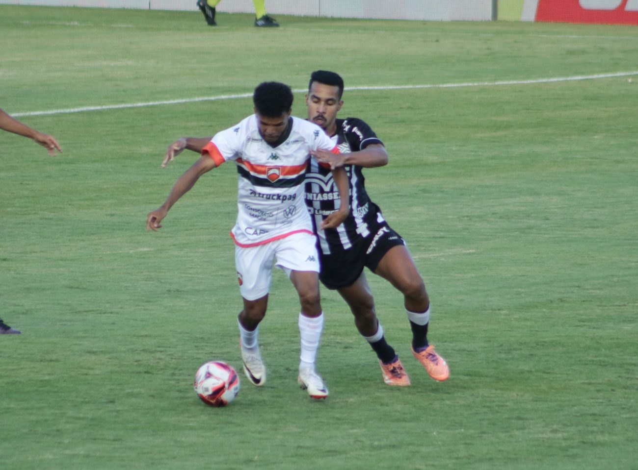 Figueirense empatou com o Camboriú no ScarpelliFoto: Rodrigo Polidoro/ND Mais