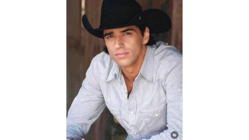 Foto antiga de Alberto Cowboy. - Reprodução/Redes sociais
