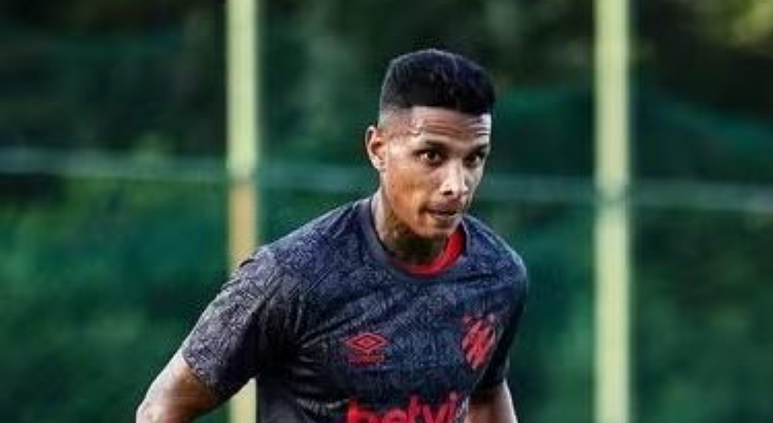 O zagueiro Allyson, atuou em 2024 no Sport pela série B, e agora encaminha sua ida ao Avaí