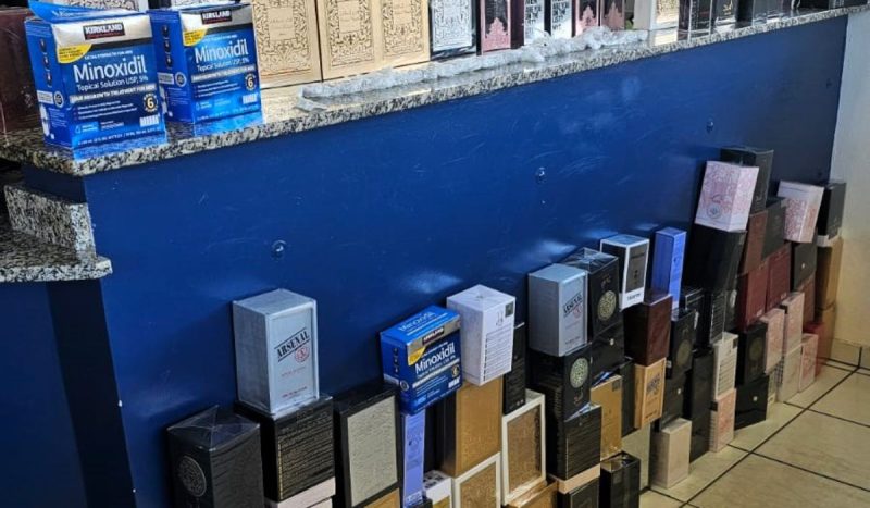 Fiscalização da PRF na BR-101 apreendeu medicamentos, perfumes importados e eletrônicos em Joinville - Reprodução/PRF/ND Mais