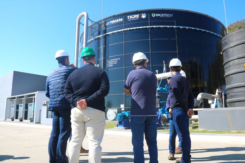 Biorreator de última geração da Tubarão Saneamento, onde processos biológicos avançados garantem a alta qualidade do efluente tratado antes do retorno ao meio ambiente. - ete
