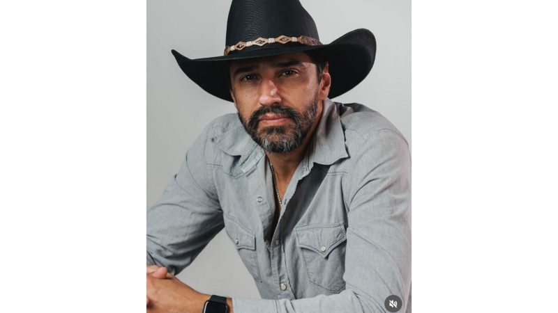 Alberto Cowboy 19 anos após participar do BBB 7. - Reprodução/Redes sociais