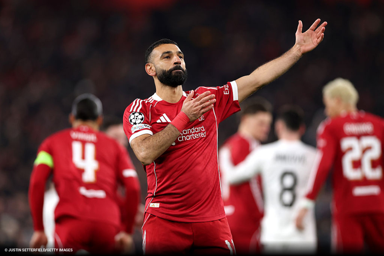 Salah comemorando seu gol na goleada do Liverpool sobre o Qarabag, por 6 a 0, pela Champions League