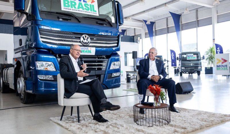 Programa Move Brasil: caminhoneiro pode trocar de caminhão