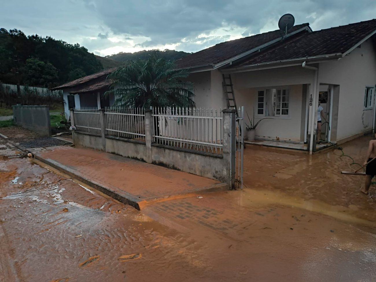 Volume extremo de chuva em curto intervalo provoca caos em município de SCFoto: Prefeitura de Brusque/Divulgação/ND Mais