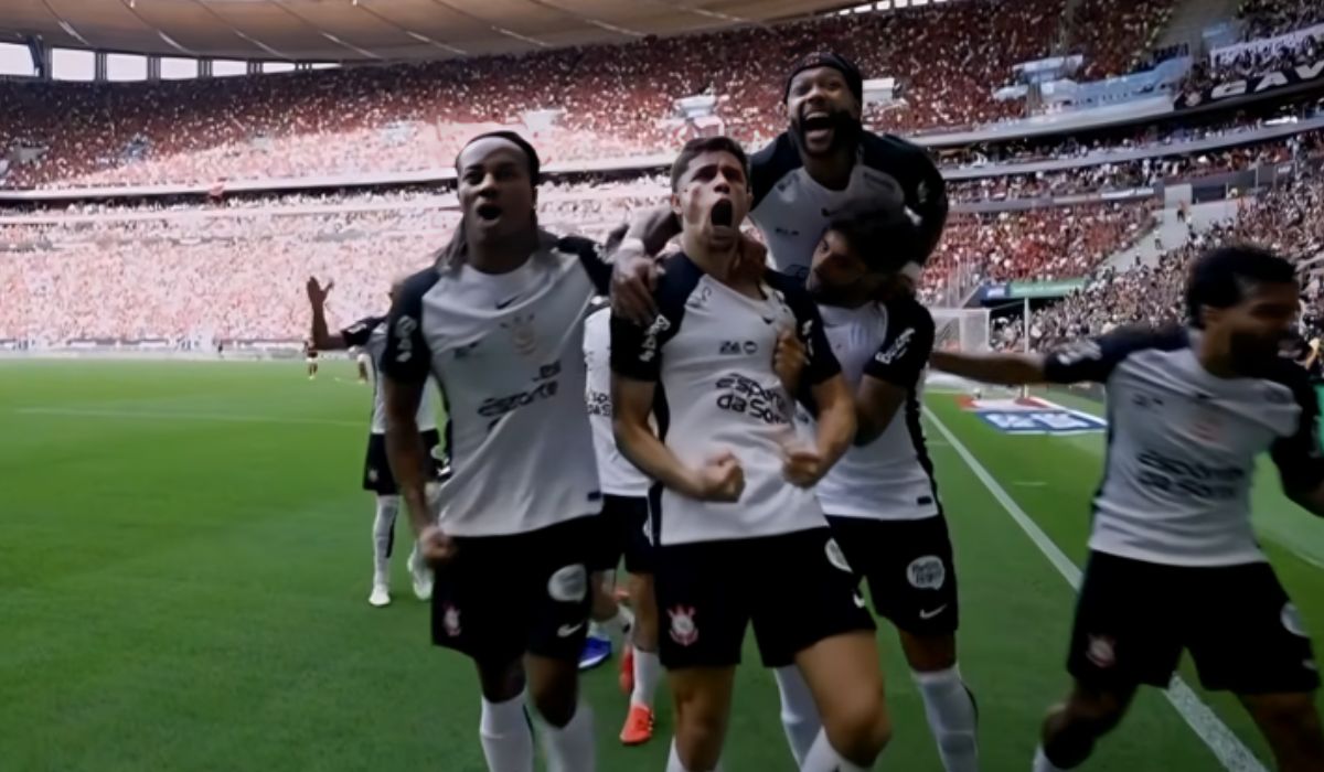 Gabriel Paulista foi o grande herói de Flamengo x Corinthians