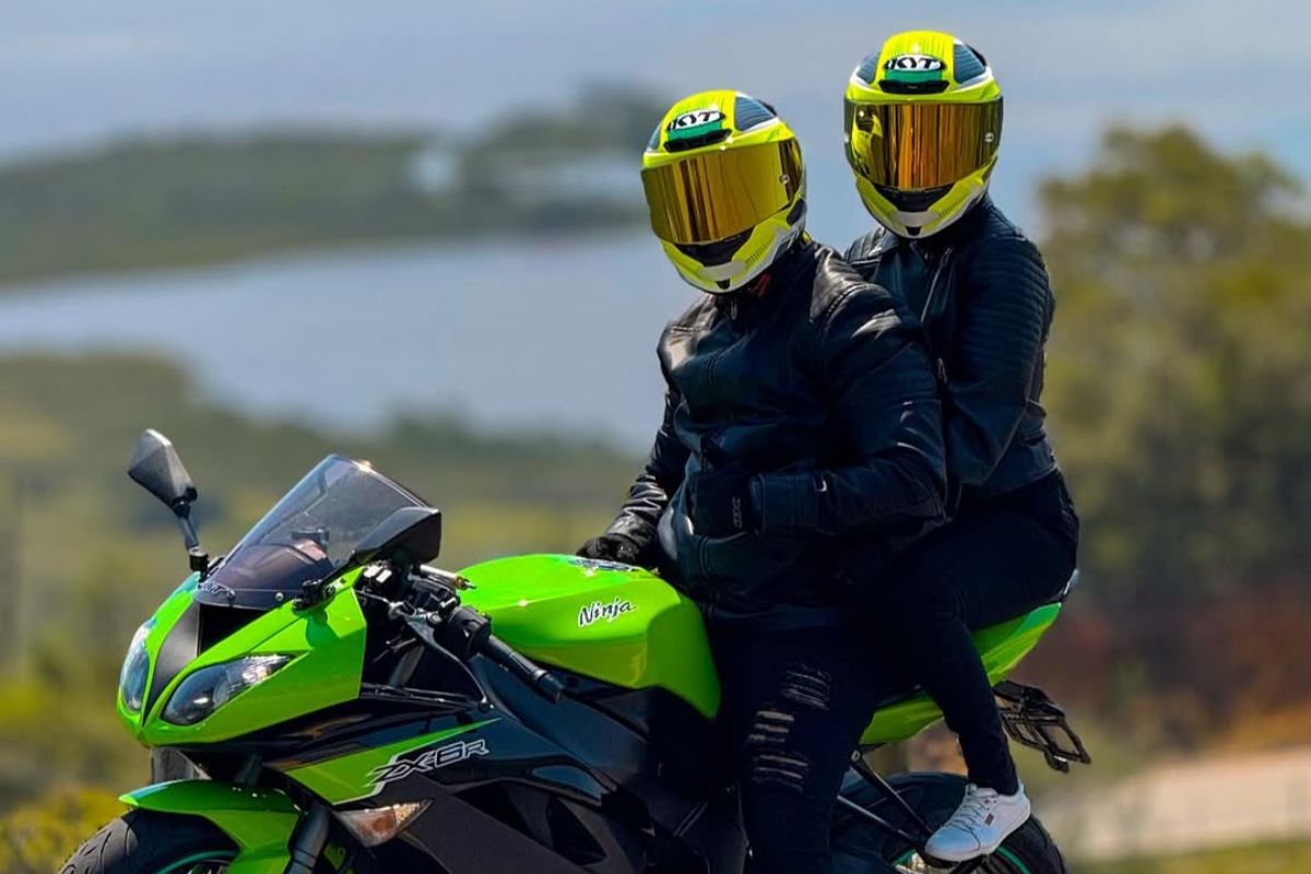 Um grave acidente matou um casal de motociclistas em Itapema; casal morreu no local da colisão.Foto: Instagram/ND Mais