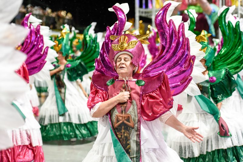 Fé, educação e arte popular brilham na passarela da Nego Quirido no desfile da Dascuia - Mafalda Press / Divulgação / ND Mais