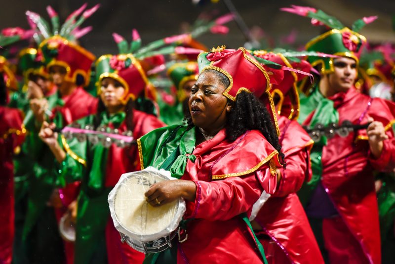 Entre fé e samba, escola reverencia suas raízes afro-brasileiras - Mafalda Press / Divulgação / ND Mais