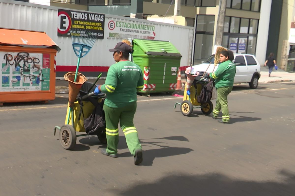 contioutra.com - Garis que tiveram &aacute;gua e banheiro negados em Santa Catarina revelam humilha&ccedil;&atilde;o a que passaram
