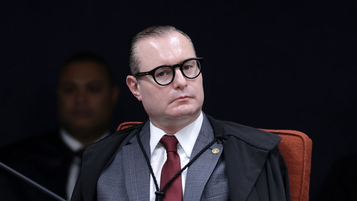 Cristiano Zanin barra recurso de ex-deputado do PT para voltar ao Congresso e valida ato