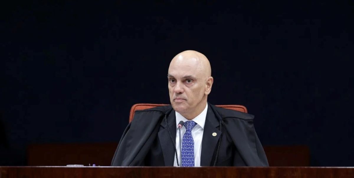 Moraes negou o pedido a prisão domiciliar feito pela defesa do ex-presidente
