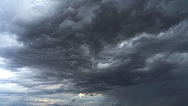 Nas próximas horas, um sistema de baixa pressão se forma na costa da Argentina e dará origem a uma frente fria - Reprodução/Climatempo/ND Mais