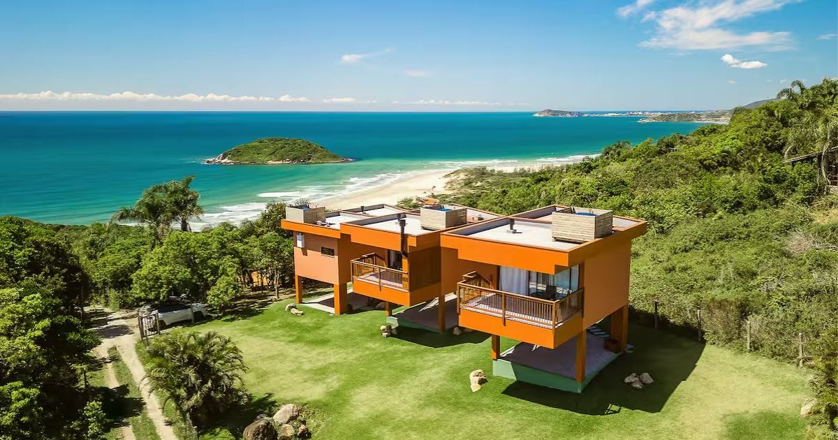 Com apenas 5 mil habitantes, o balneário recebe entre 15 mil e 20 mil visitantes diáriosFoto: Foto: Reprodução/Reserva Pilger/Airbnb