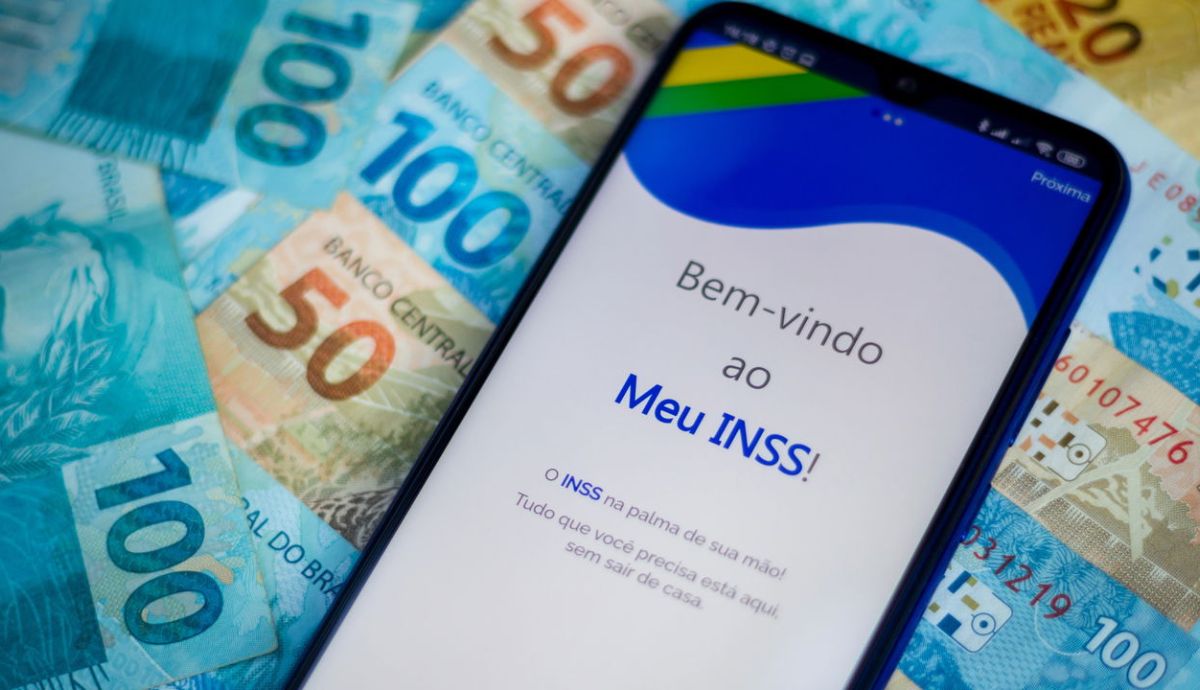 A decisão do STF sobre aposentadoria especial abre margem para aposentados solicitarem a revisão de seus benefícios, embora cálculos prévios sejam indicados para evitar prejuízos financeirosFoto: Imagem gerada por IA/ND Mais