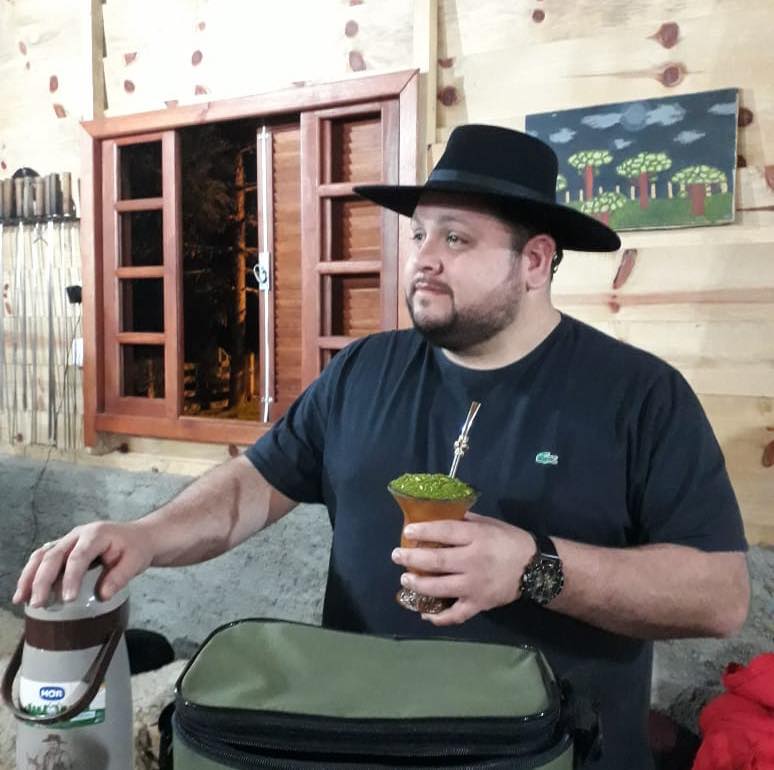 Barroso vai responder em liberdade às acusações de receber os benefícios de familiar de detento - Reprodução/Redes sociais/ND Mais