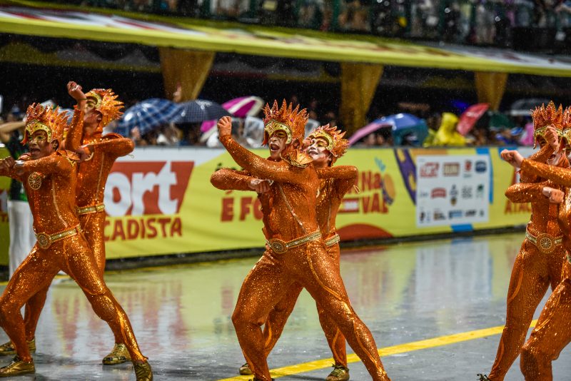 União da Ilha da Magia traz invenções como transformações da humanidade - Mafalda Press/ND Mais