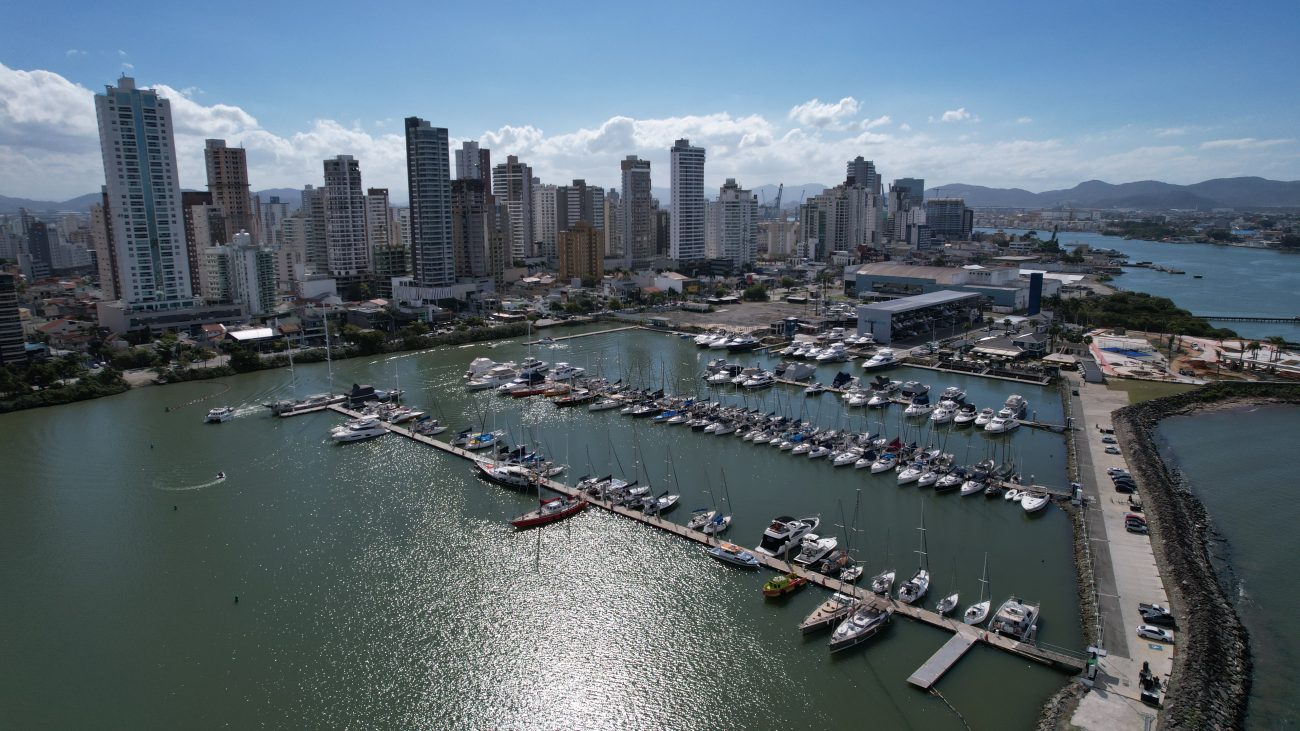 ‘Cidade rica de SC’ deve repetir boom que valorizou área portuária de luxo na Argentina