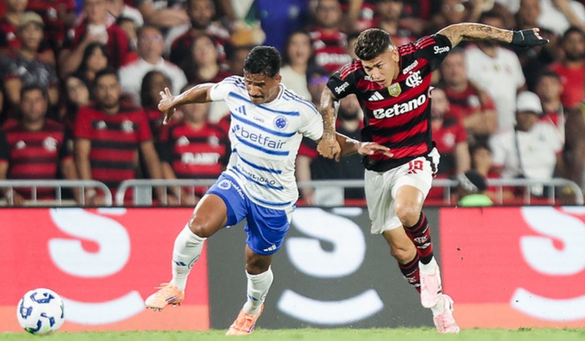 Flamengo x Cruzeiro medem forças no Maracanã.