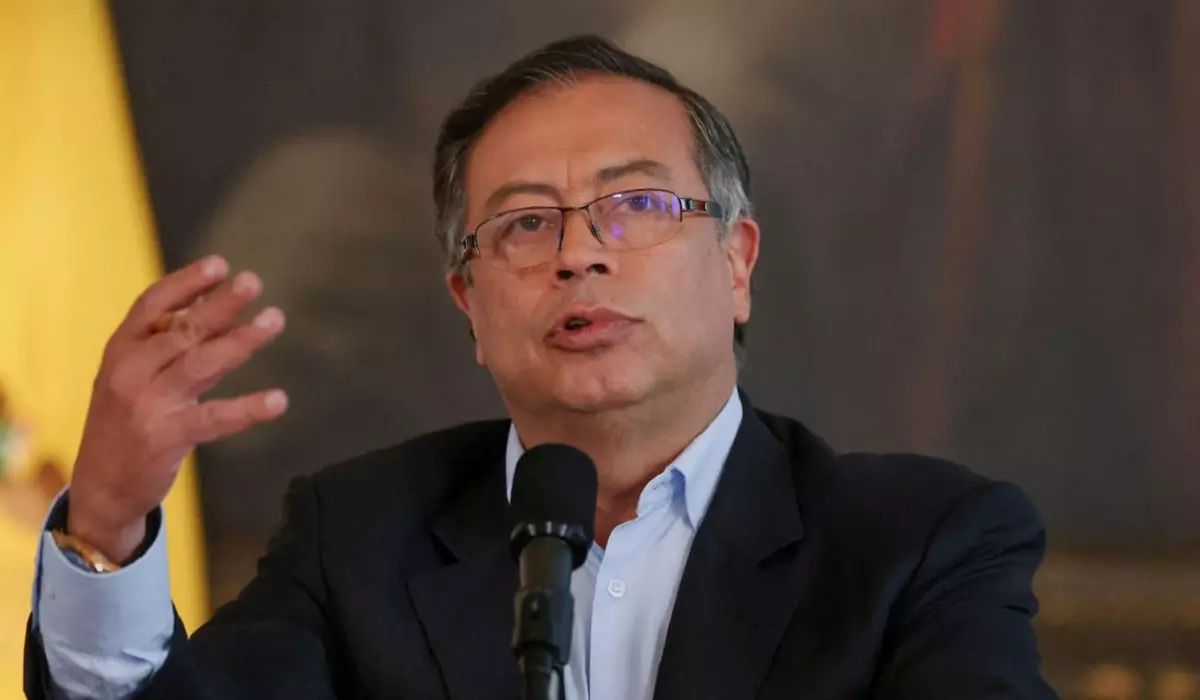 Primeiro presidente de esquerda, Gustavo Petro tentou negociar paz com grupos armadosFoto: Reprodução/Agência Brasil/ND Mais