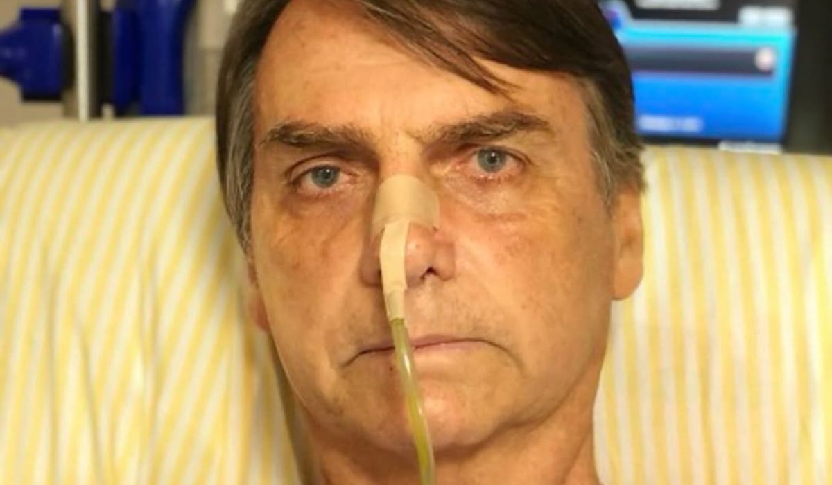 Bolsonaro está internado desde 13 de março em um hospital de Brasília&nbsp;Foto: @carlosbolsonaro/Instagram/ND Mais