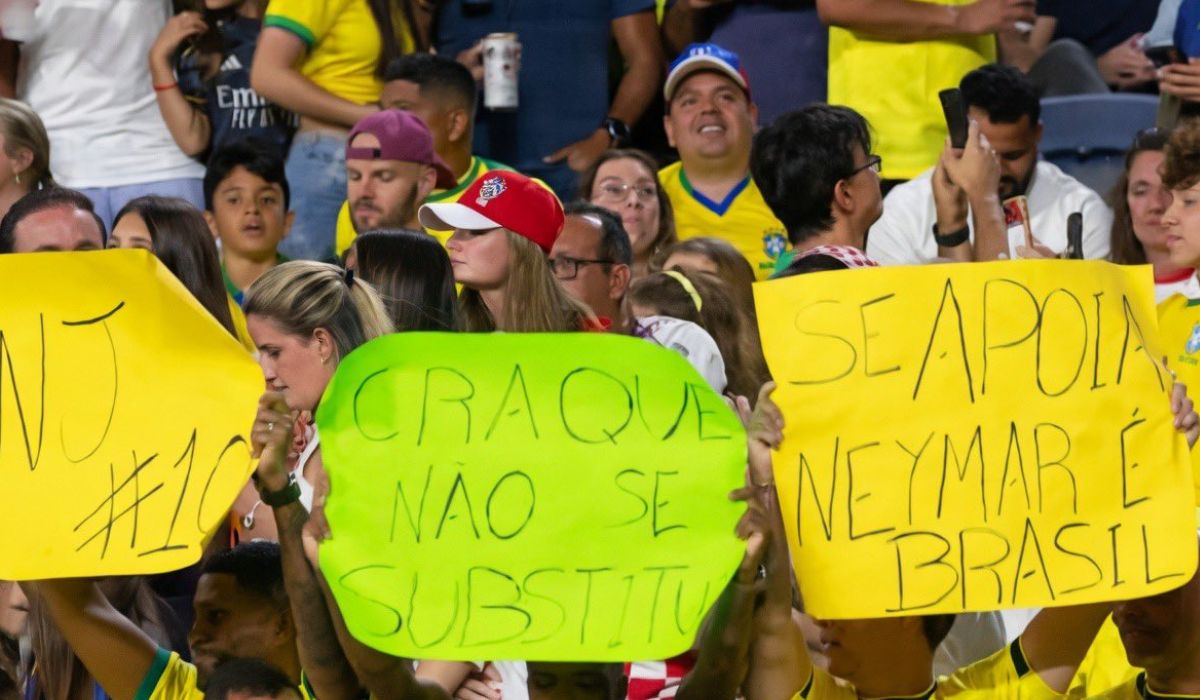 Cartazes destacaram importância de Neymar na SeleçãoFoto: Reprodução/ND Mais