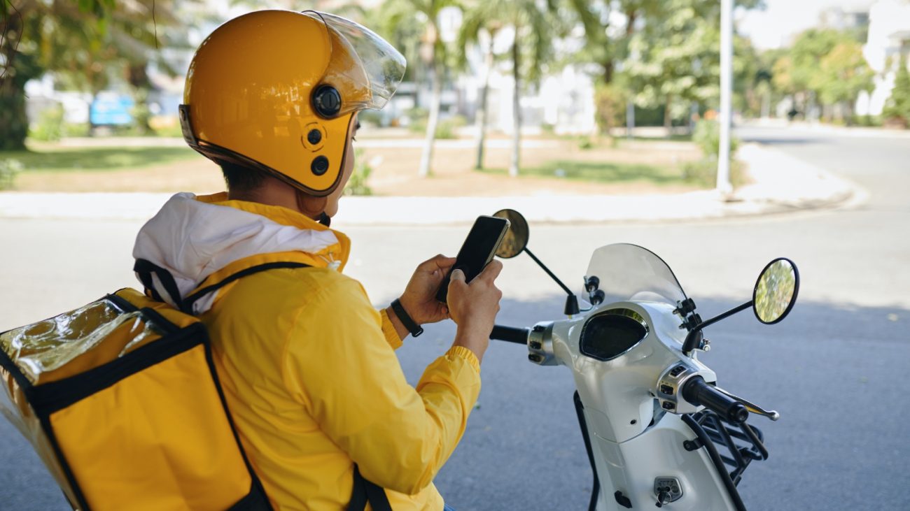 Motoristas de aplicativo têm limite diferenciado e podem fazer curso preventivo para evitar suspensãoFoto: Divulgação/Canva/ND Mais