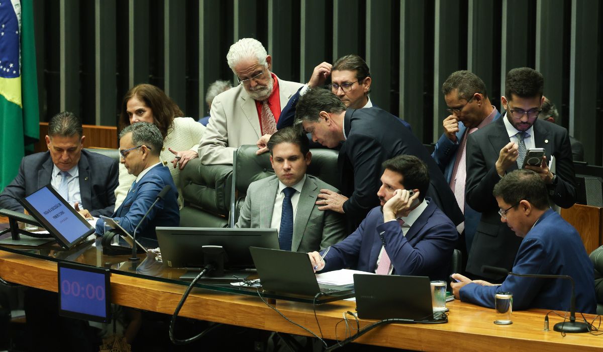 Acordo entre Hugo Motta e relator retira referendo sobre maioridade penalFoto: Lula Marques/Agência Brasil/ND Mais