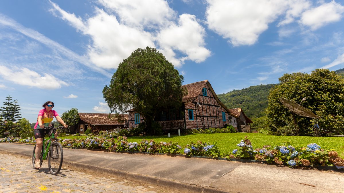 Rota de 16 km com paisagens bucólicas em SC é um dos melhores destinos do mundo, segundo