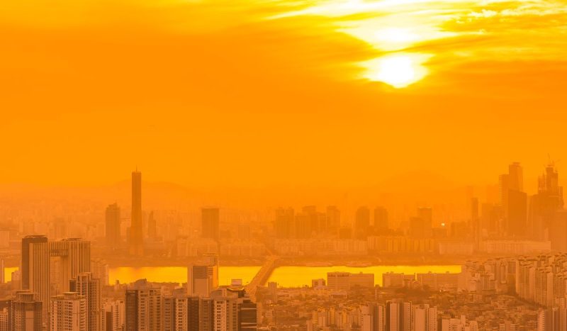 contioutra.com - Frio de outono adiado: veja quais os 5 estados atingidos pela nova bolha de calor de quase 40&deg;C