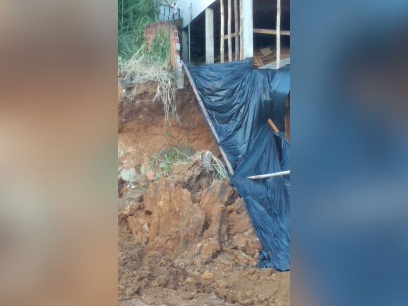 Obra que causou desabamento foi embargada e só será retomada após novo muro de contenção - Arquivo Pessoal/ND Mais
