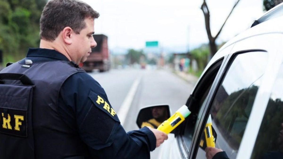 Donos desses veículos podem ser proibidos de cruzar a fronteira após nova proposta