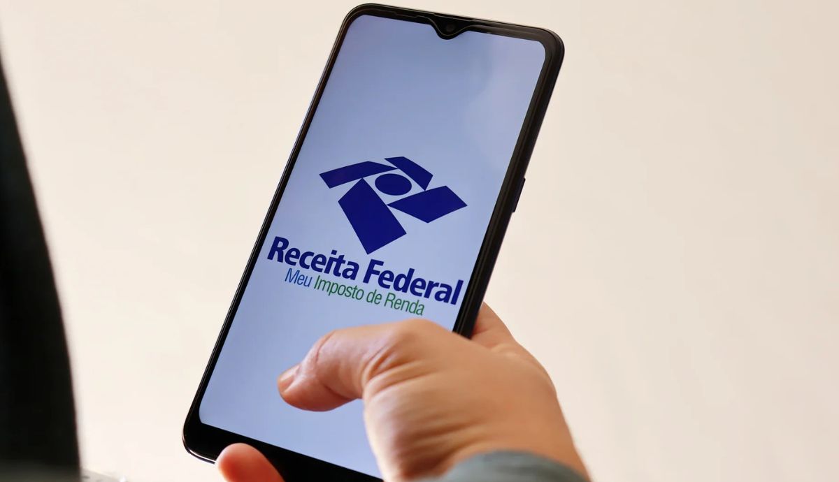 Diferente da Dirf, o novo sistema exige que eventos específicos, como férias e rescisões, sejam relatados exatamente no mês em que ocorrem, aumentando o rigor fiscalFoto: Reprodução/ND Mais