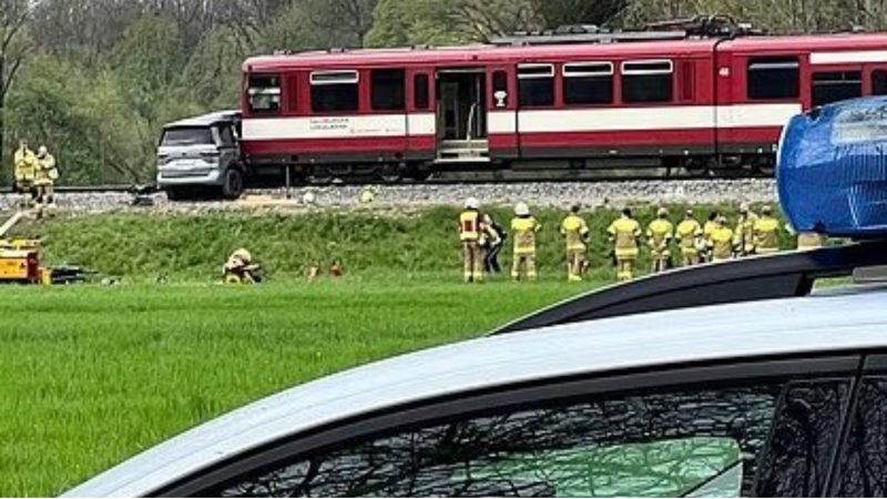 Imagens do acidente foram divulgadas nas redes sociais nesta quinta-feira (16) - Lilian Chan/bestgug/X