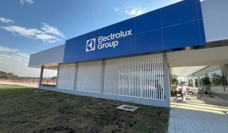 No Brasil, a Electrolux mantém três fábricas, localizadas em São José dos Pinhais (PR), Curitiba (PR) e São Carlos (SP) - Electrolux/ND Mais