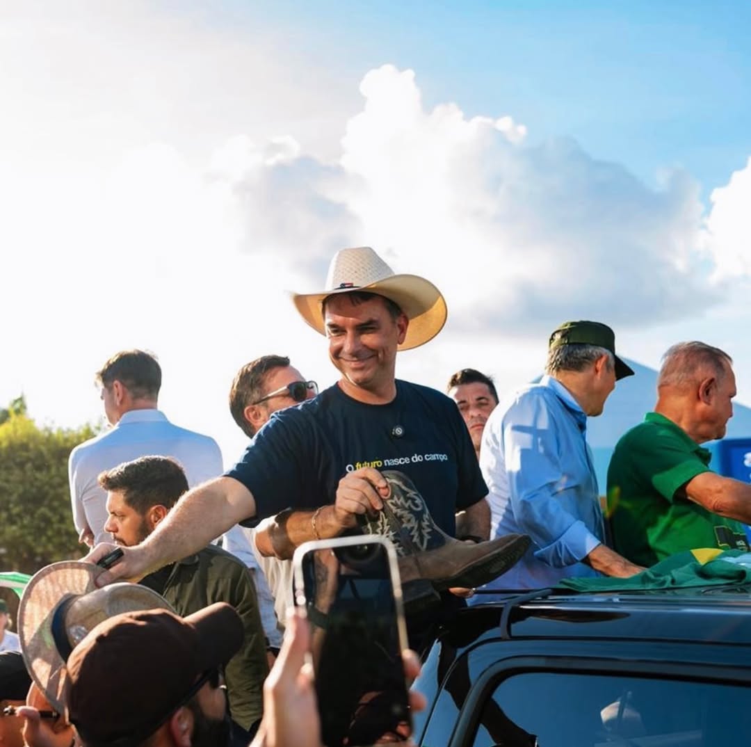 Economista da FGV diz que eventual plano de Flávio Bolsonaro pode recolocar ajuste fiscal no centro da eleição de 2026.