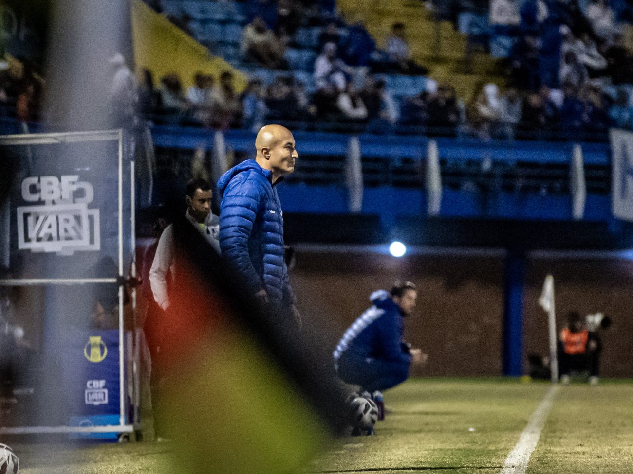 Cauan de Almeida terá problemas no setor defensivo do AvaíFoto: Fabiano Rateke/AFC/ND Mais
