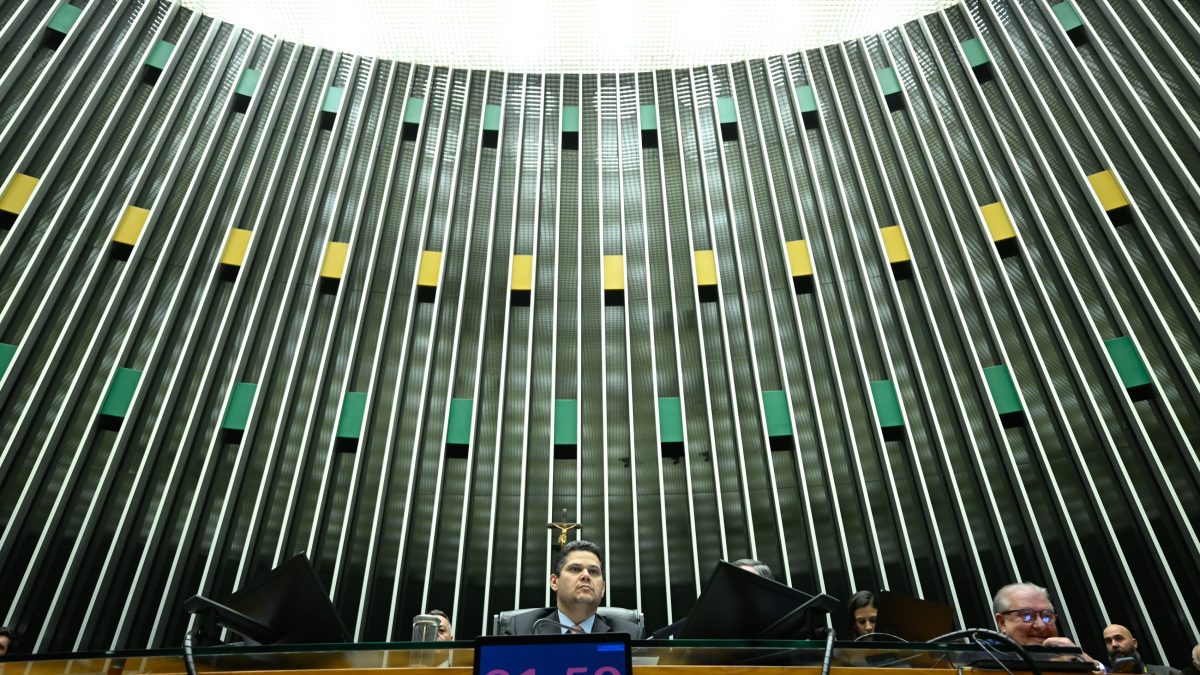 O Congresso mudou de cara: urnas ampliam força do PL e redesenham equilíbrio em Brasília