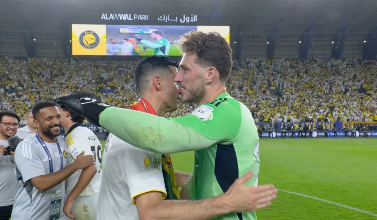 Cristiano Ronaldo abraçou Bento após título do Al Nassr.