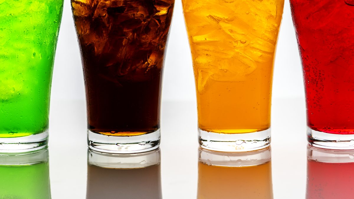 Cientistas alertam para bebidas populares ligadas a alterações no intestino e na imunidade